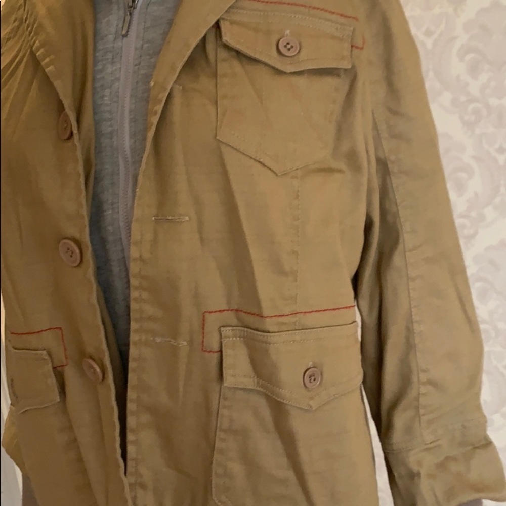 Jacket - Picture 2 of 4